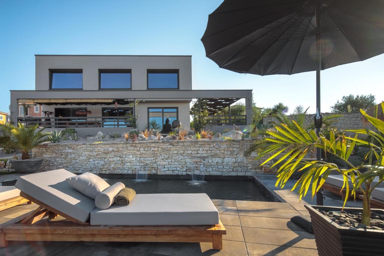 Villa Merapi Sveti Lovreč Pazenatički المظهر الخارجي الصورة